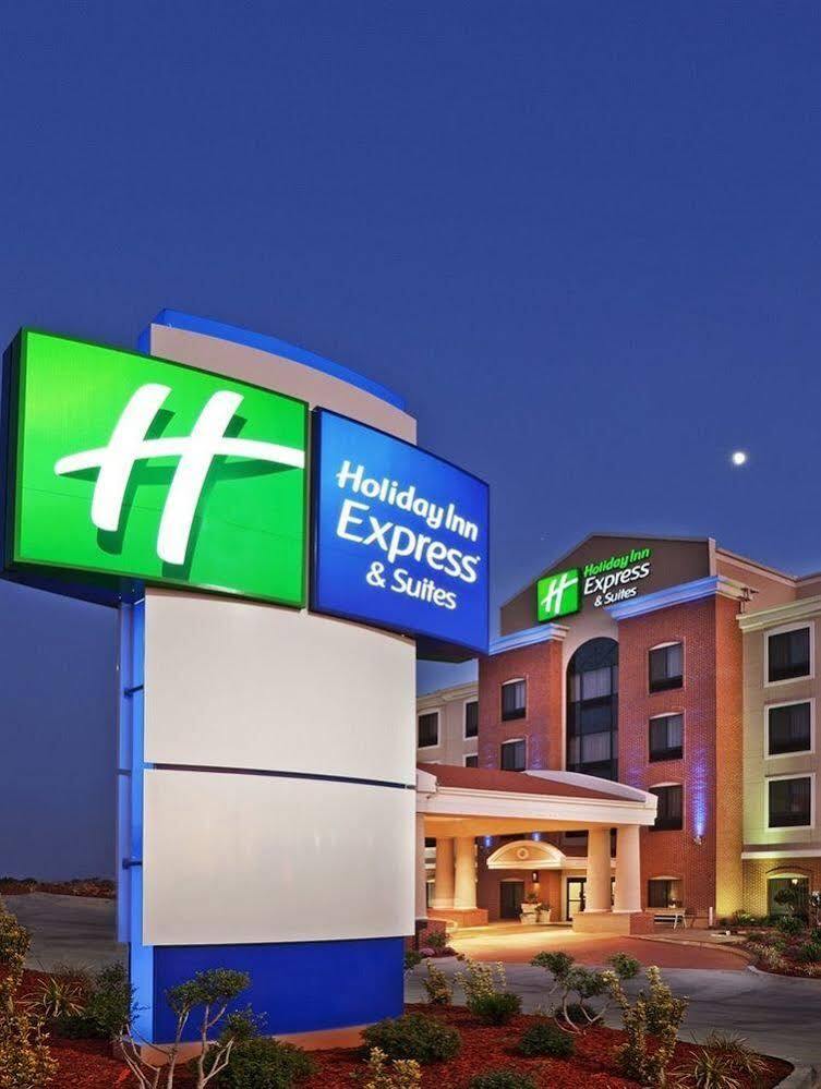Holiday Inn Express Hotel & Suites Floresville By Ihg מראה חיצוני תמונה
